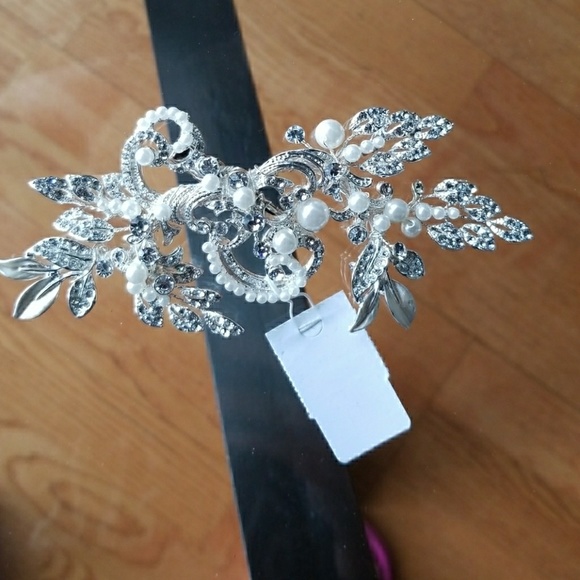 headpiece - Picture 1 of 2